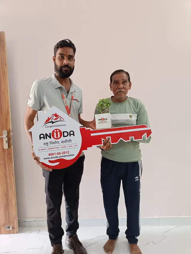 Anuda ki chaabi ke saath — Anuda team